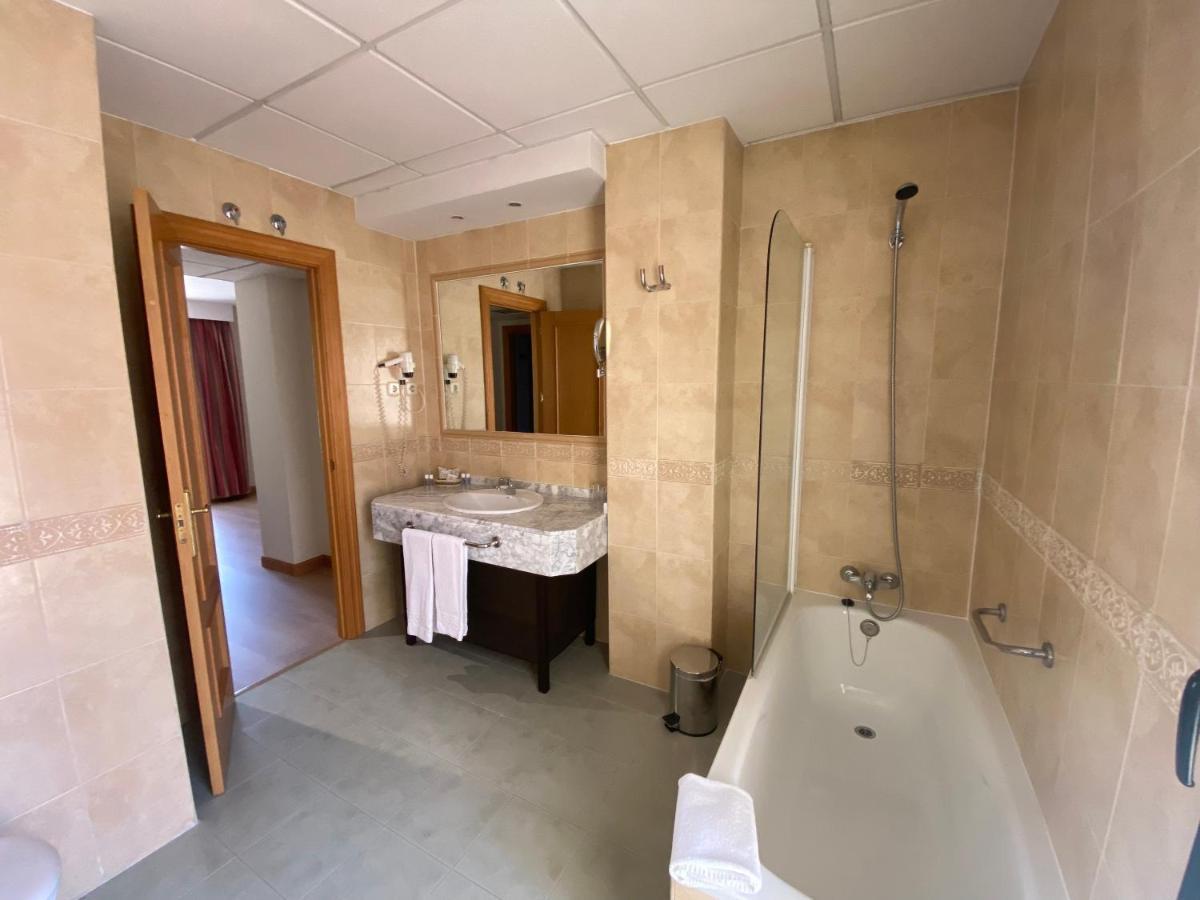 Hotel Equo Αράνχουεζ Εξωτερικό φωτογραφία